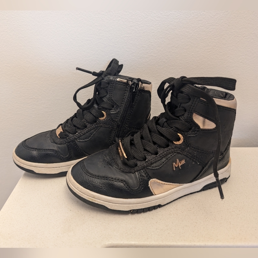 Mexx high top shoes